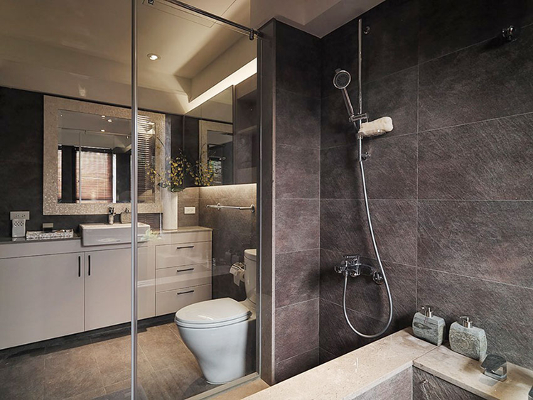 200多平别墅卫生间装修效果图,远离脏乱臭!